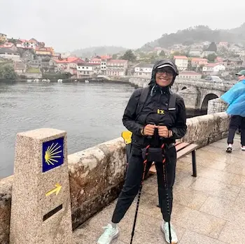 camino_hiking_rain