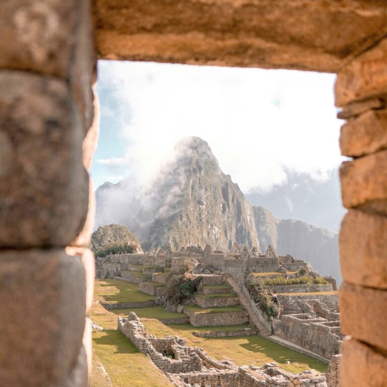 Peru - adventuredesk-community-adventures-peru-rainbow-mountain